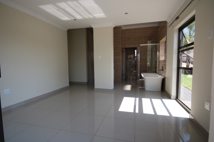 3 Bedroom Property for Sale in Leloko Lifestyle Estate North West